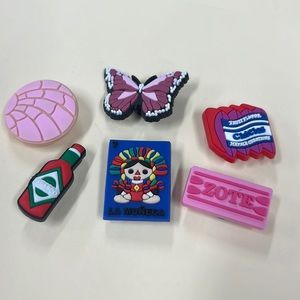 New bundle of Croc charms ready to be shipped.